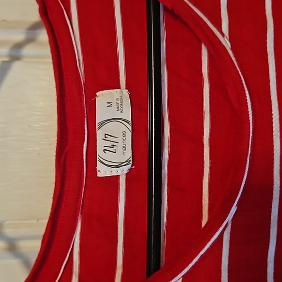 Maurices Red White Striped Double Ruffled Sleeve Top Medium - Picture 4 of 9